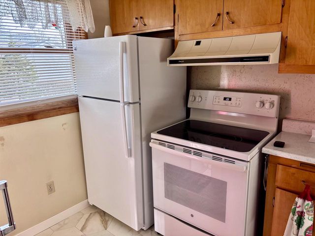 311 S 10TH AVENUE, Wausau, WI 54401