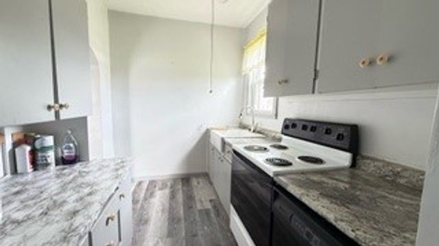 1012 SE 1st Street, Marshalltown, IA 50158