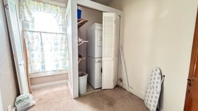 1012 SE 1st Street, Marshalltown, IA 50158