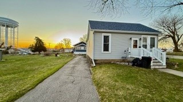 1012 SE 1st Street, Marshalltown, IA 50158