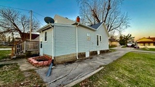 1012 SE 1st Street, Marshalltown, IA 50158