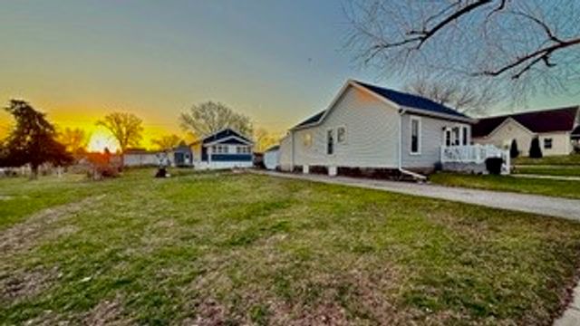 1012 SE 1st Street, Marshalltown, IA 50158