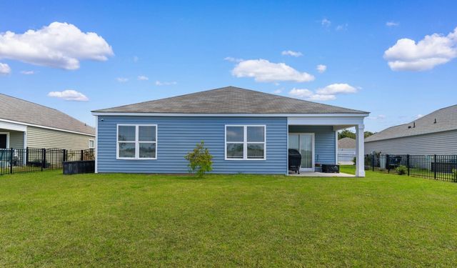 518 Sugar Pine Dr., Conway, SC 29526