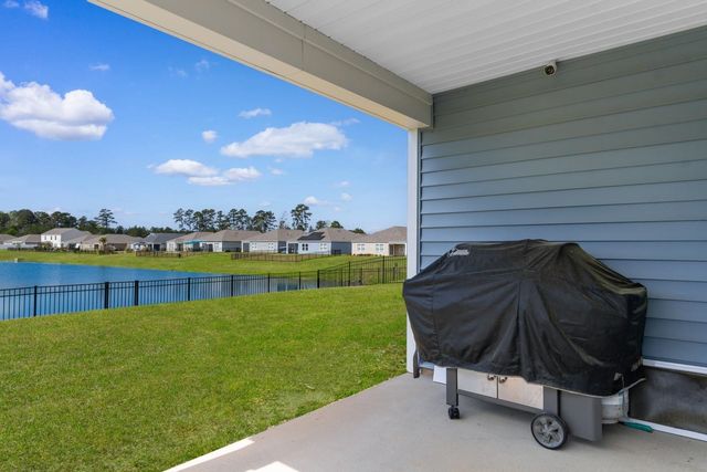 518 Sugar Pine Dr., Conway, SC 29526