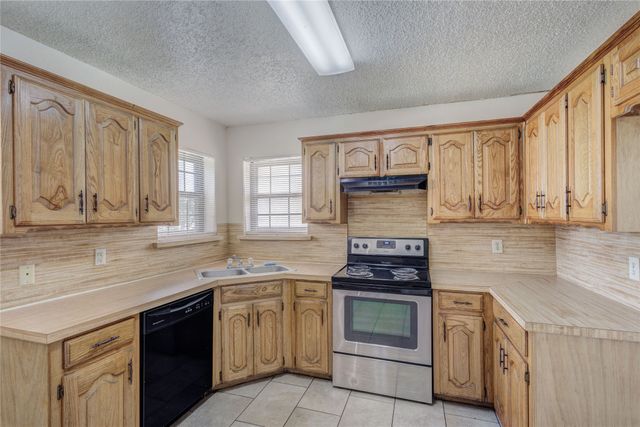 420 Roosevelt Avenue, Terrell, TX 75160