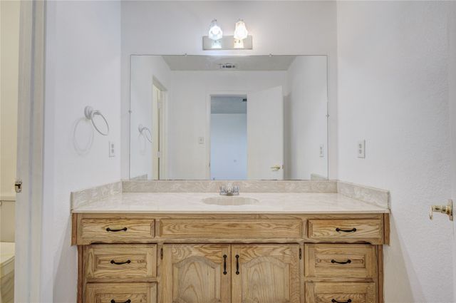 420 Roosevelt Avenue, Terrell, TX 75160