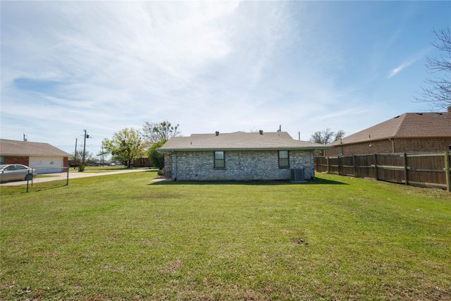 420 Roosevelt Avenue, Terrell, TX 75160
