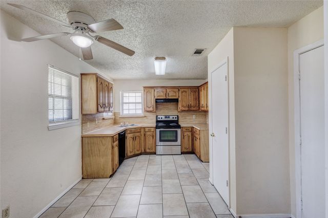 420 Roosevelt Avenue, Terrell, TX 75160