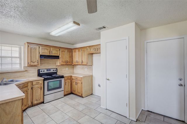 420 Roosevelt Avenue, Terrell, TX 75160