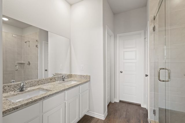 7017 Trestle Street, Fort Worth, TX 76036