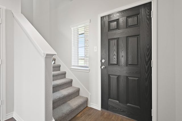 7017 Trestle Street, Fort Worth, TX 76036