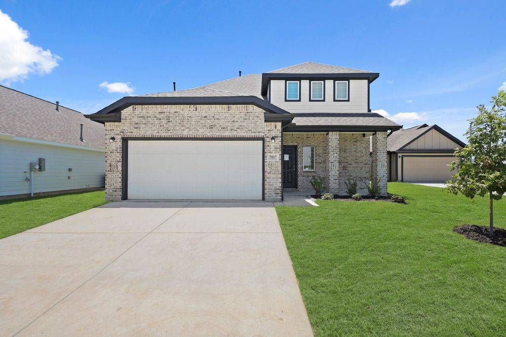 7017 Trestle Street, Fort Worth, TX 76036