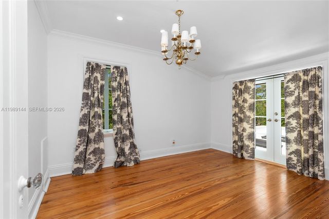 3685 Royal Palm Ave, Miami, FL 33133