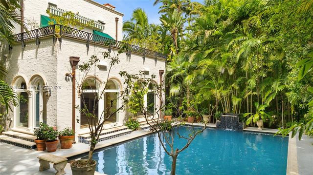 3685 Royal Palm Ave, Miami, FL 33133