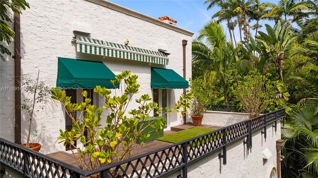 3685 Royal Palm Ave, Miami, FL 33133