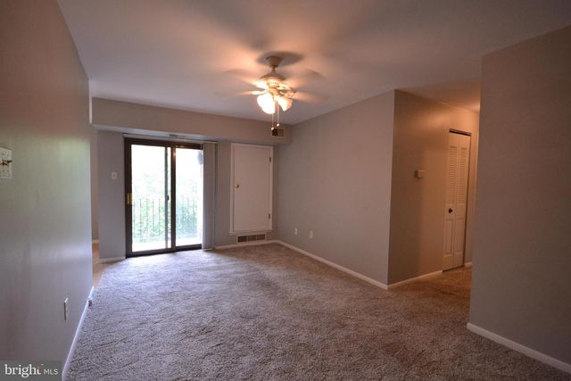 3022 VALLEY DR #3022, West Chester, PA 19382