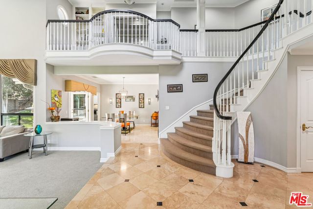 2084 Hopewell Court, Thousand Oaks, CA 91360