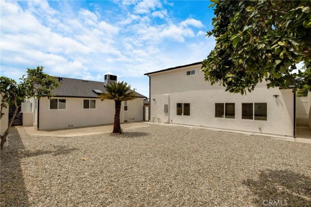 8330 Outland View Drive, Sun Valley, CA 91352