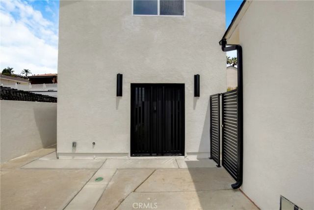 8330 Outland View Drive, Sun Valley, CA 91352