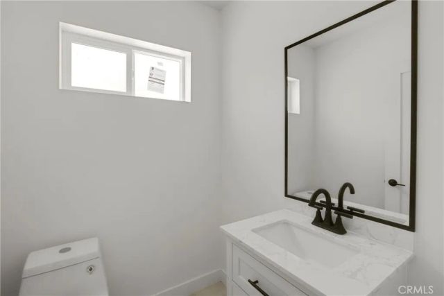 8330 Outland View Drive, Sun Valley, CA 91352