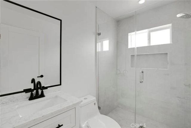 8330 Outland View Drive, Sun Valley, CA 91352