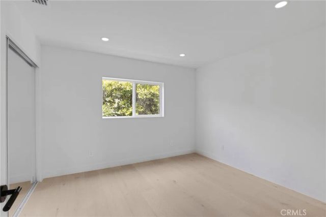 8330 Outland View Drive, Sun Valley, CA 91352