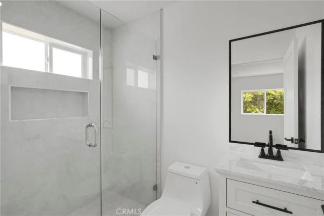 8330 Outland View Drive, Sun Valley, CA 91352
