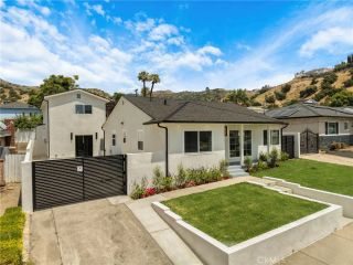 8330 Outland View Drive, Sun Valley, CA 91352