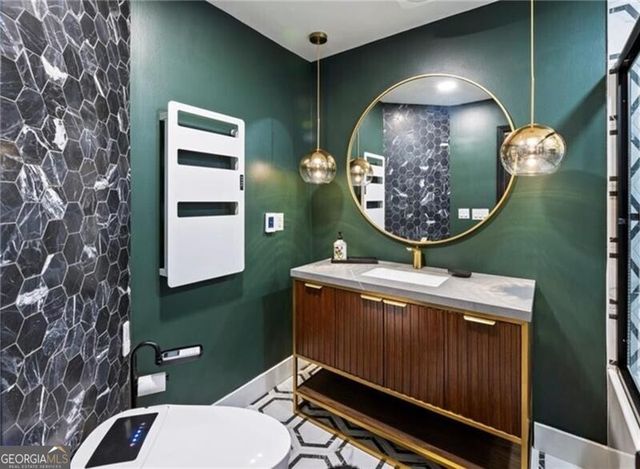 225 Arbor Creek Way, Roswell, GA 30076