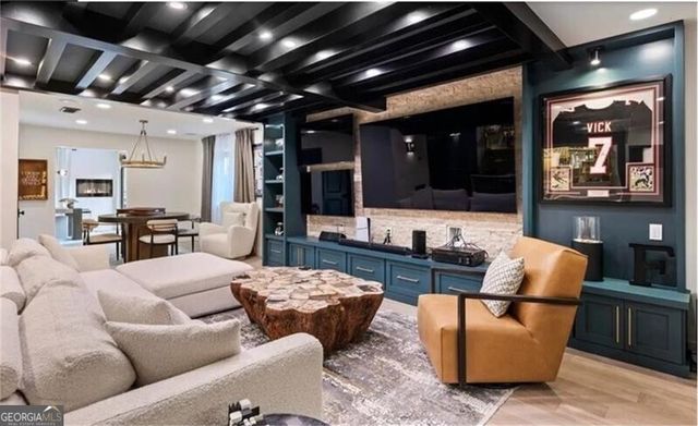 225 Arbor Creek Way, Roswell, GA 30076