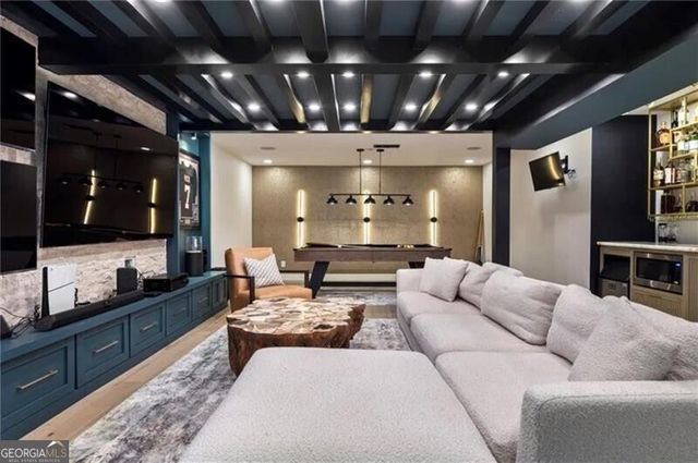 225 Arbor Creek Way, Roswell, GA 30076