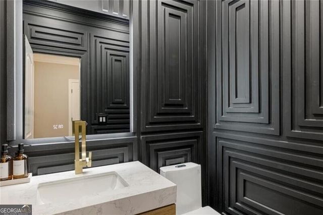 225 Arbor Creek Way, Roswell, GA 30076