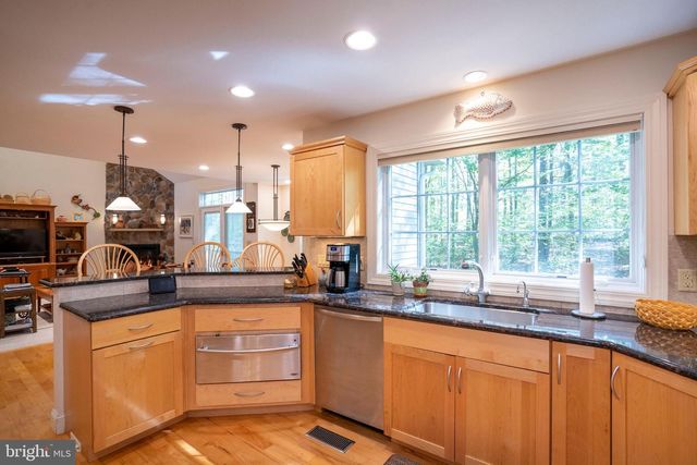 160 TEABERRY DR, Philipsburg, PA 16866