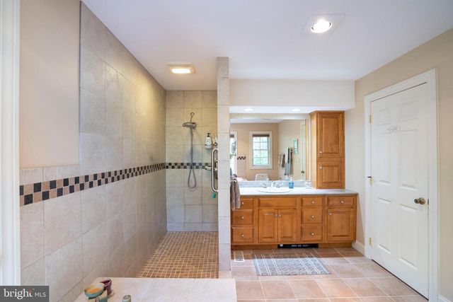 160 TEABERRY DR, Philipsburg, PA 16866