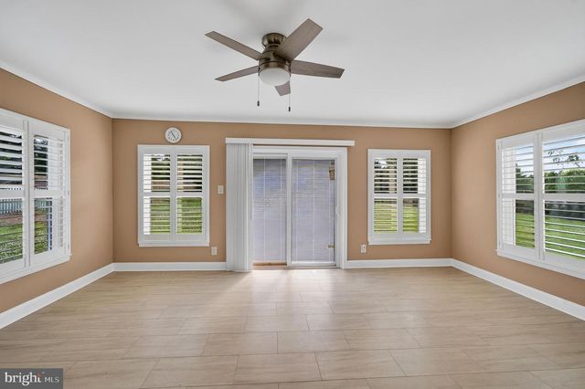 1146 SQUIRES WAY, Lansdale, PA 19446