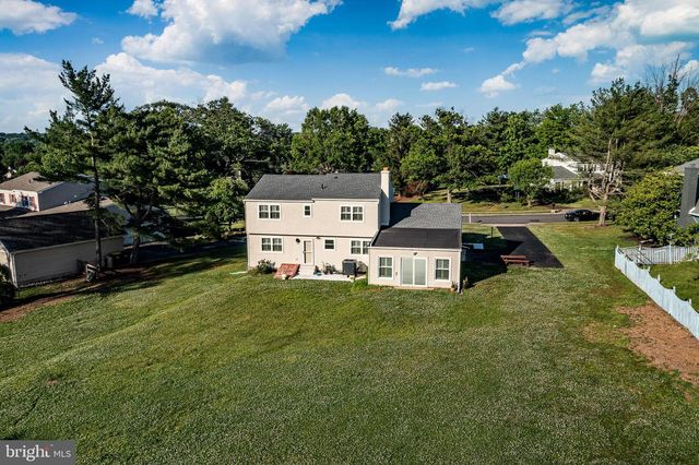 1146 SQUIRES WAY, Lansdale, PA 19446