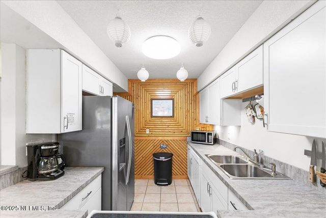 125 RIO DEL MAR Street A, St. Augustine, FL 32080