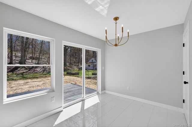 111 Cedar Avenue, New Windsor, NY 12553
