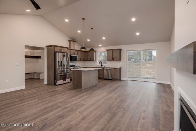 10571 E Heartland Loop, Palmer, AK 99645