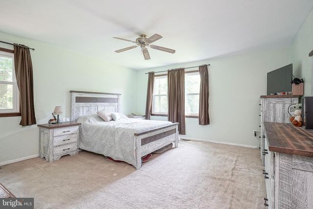 23 SHAWNEE TRL, Shamong, NJ 08088