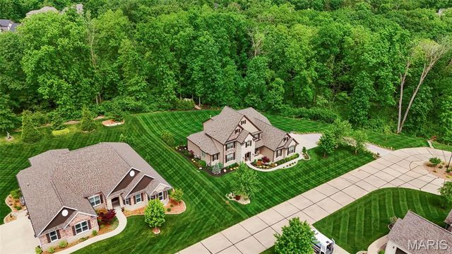 7105 Castle Cliff Court, St Charles, MO 63304