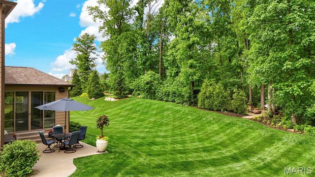 7105 Castle Cliff Court, St Charles, MO 63304