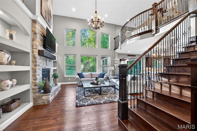 7105 Castle Cliff Court, St Charles, MO 63304