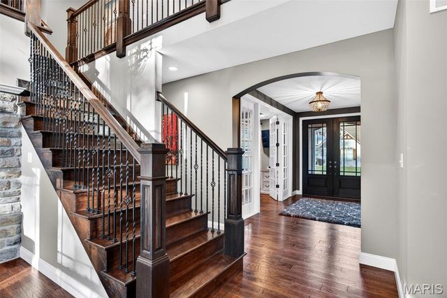 7105 Castle Cliff Court, St Charles, MO 63304