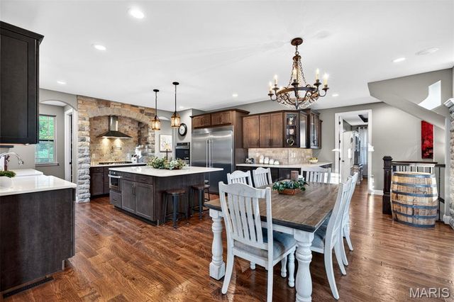 7105 Castle Cliff Court, St Charles, MO 63304