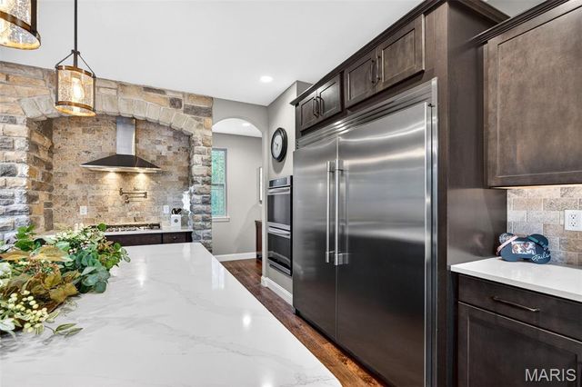 7105 Castle Cliff Court, St Charles, MO 63304