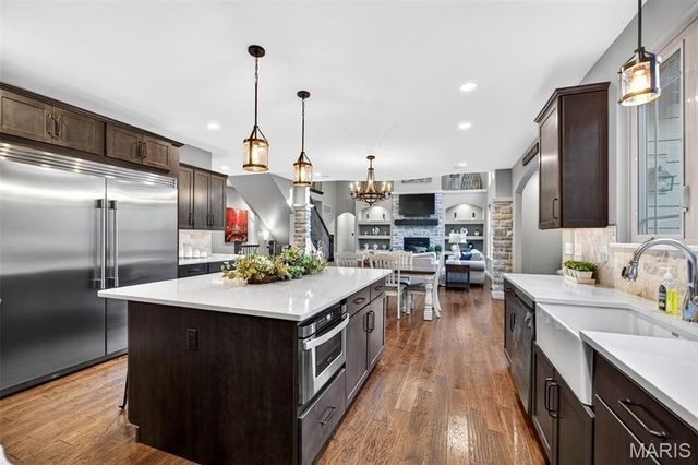 7105 Castle Cliff Court, St Charles, MO 63304