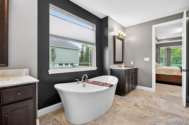 7105 Castle Cliff Court, St Charles, MO 63304