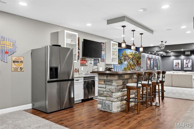 7105 Castle Cliff Court, St Charles, MO 63304