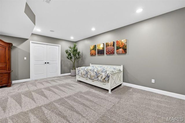 7105 Castle Cliff Court, St Charles, MO 63304